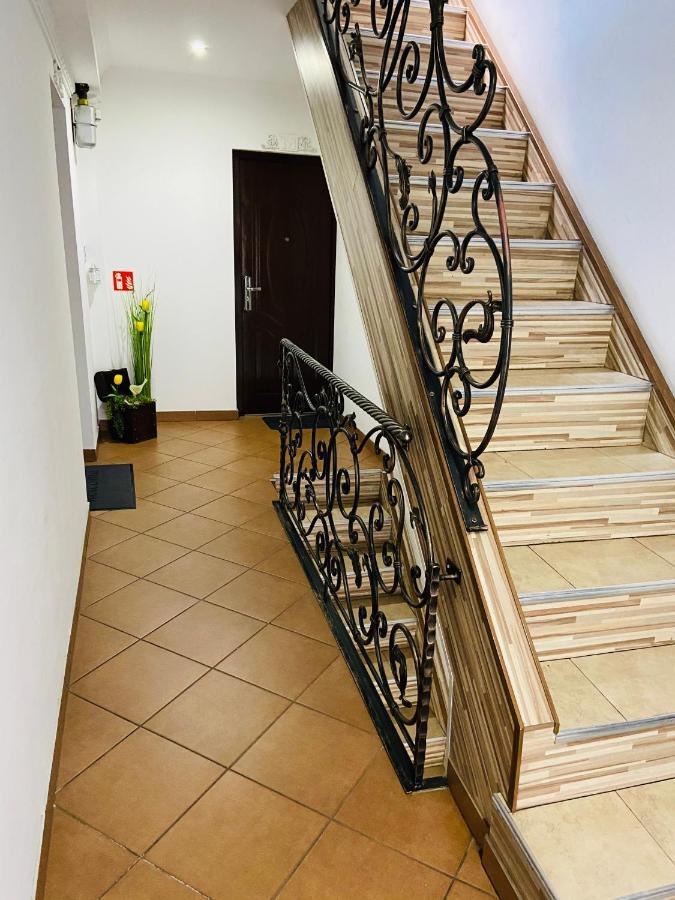 Apartament Na Starowce III Pszczyna Bagian luar foto